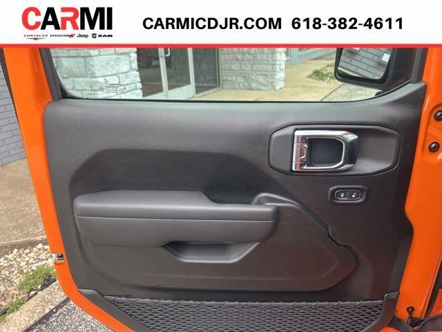 new 2025 Jeep Wrangler car, priced at $42,050