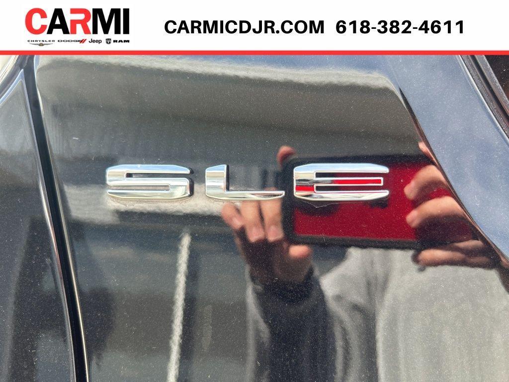 used 2022 GMC Acadia car, priced at $25,995