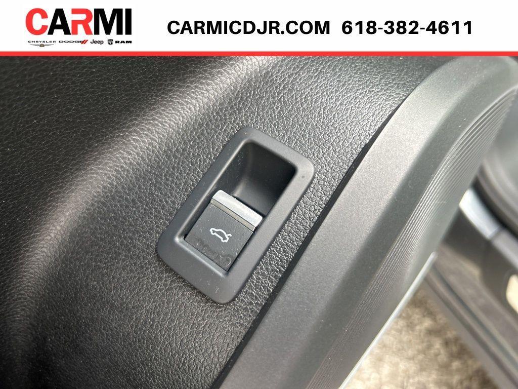 used 2023 Audi Q5 car, priced at $27,495