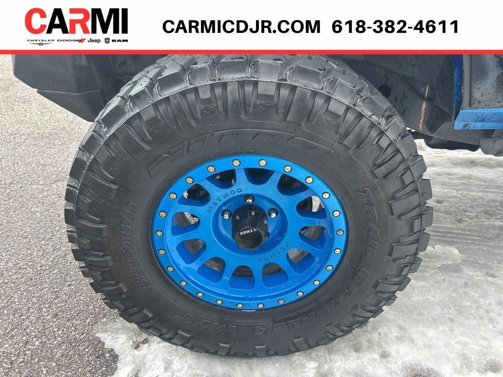 used 2015 Jeep Wrangler Unlimited car, priced at $19,995