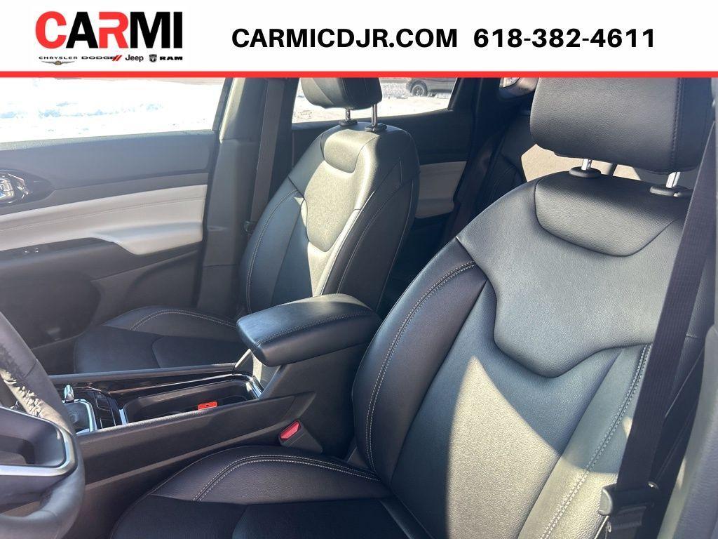 used 2025 Jeep Compass car, priced at $25,995