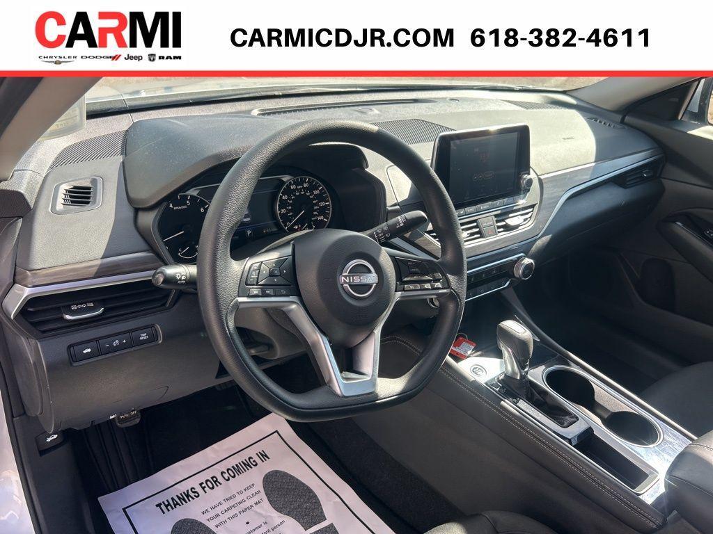 used 2023 Nissan Altima car, priced at $19,995