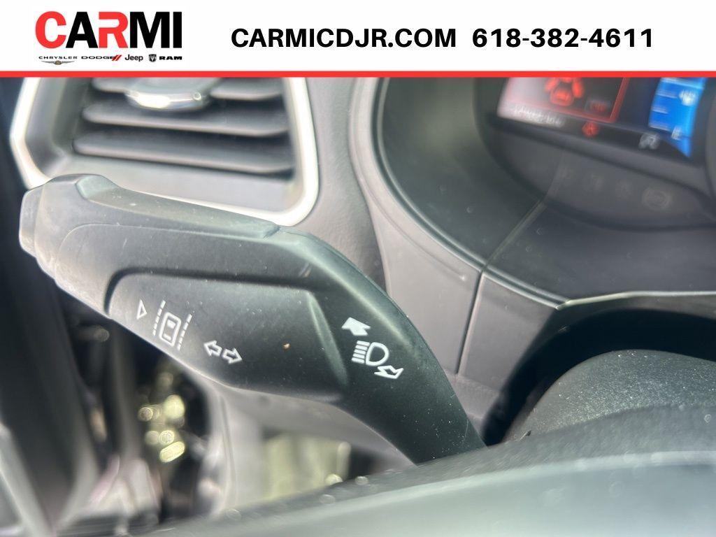 used 2024 Ford Edge car, priced at $23,495