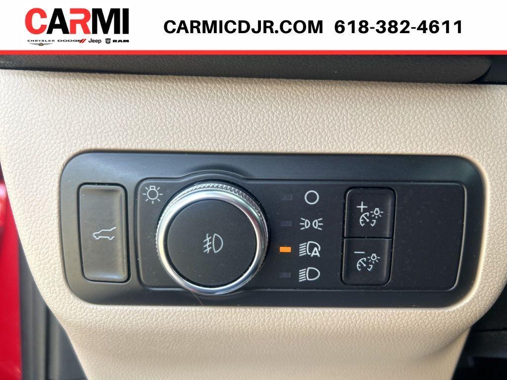 used 2022 Ford Escape car, priced at $21,995