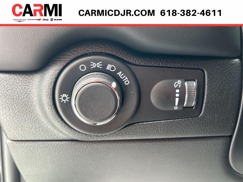 used 2025 Dodge Durango car, priced at $37,995