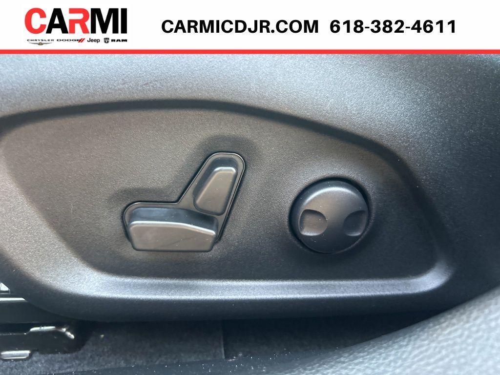 used 2025 Jeep Compass car, priced at $27,995