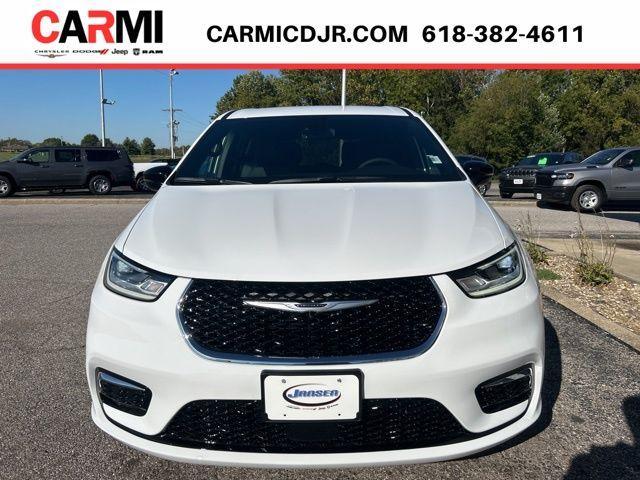 new 2026 Chrysler Pacifica car, priced at $42,920