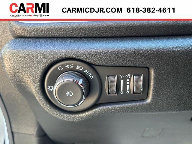 new 2026 Chrysler Pacifica car, priced at $42,920