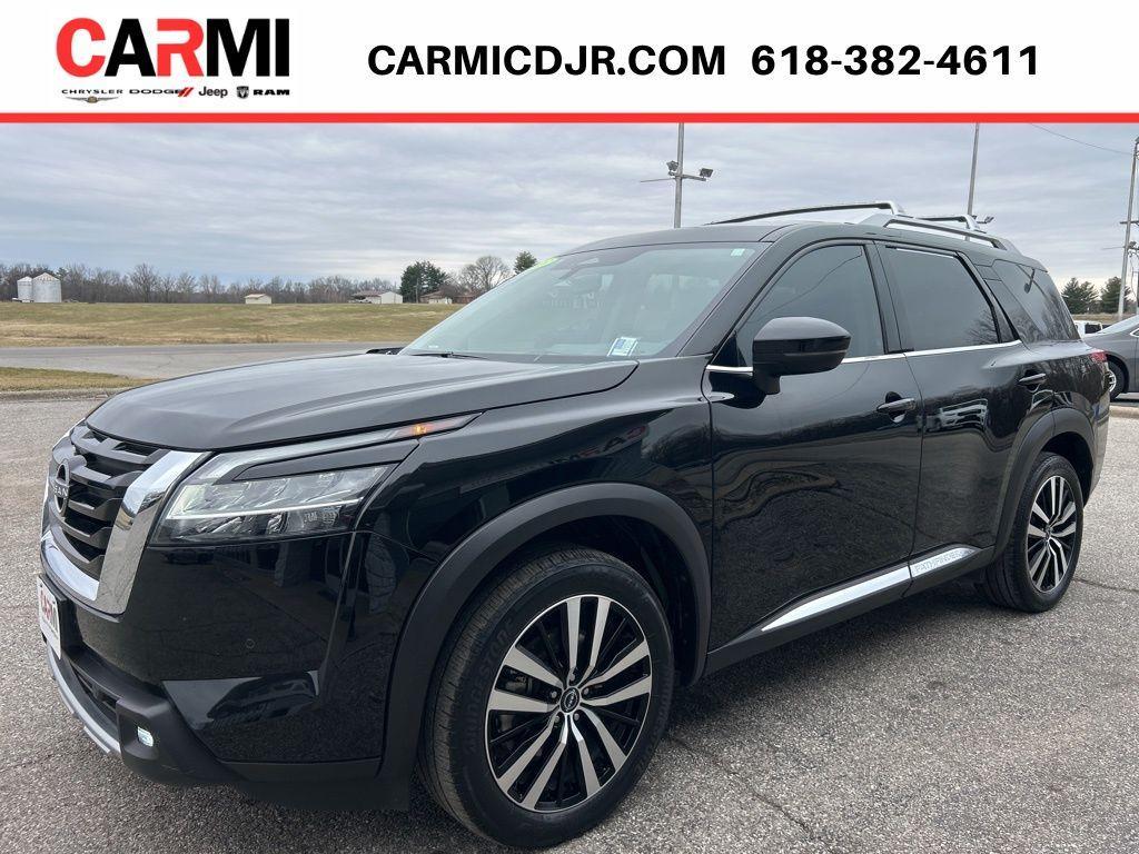 used 2023 Nissan Pathfinder car, priced at $36,995