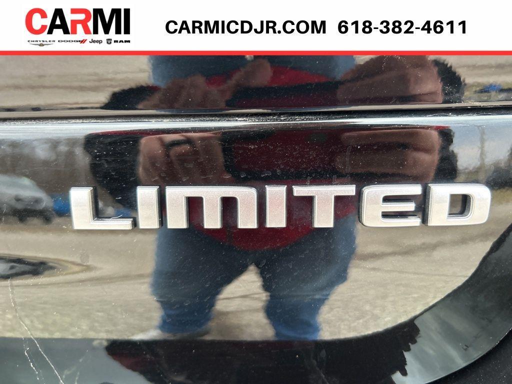 used 2024 Jeep Grand Cherokee L car, priced at $39,995