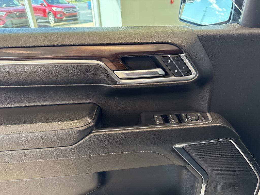 used 2024 GMC Sierra 1500 car, priced at $41,500