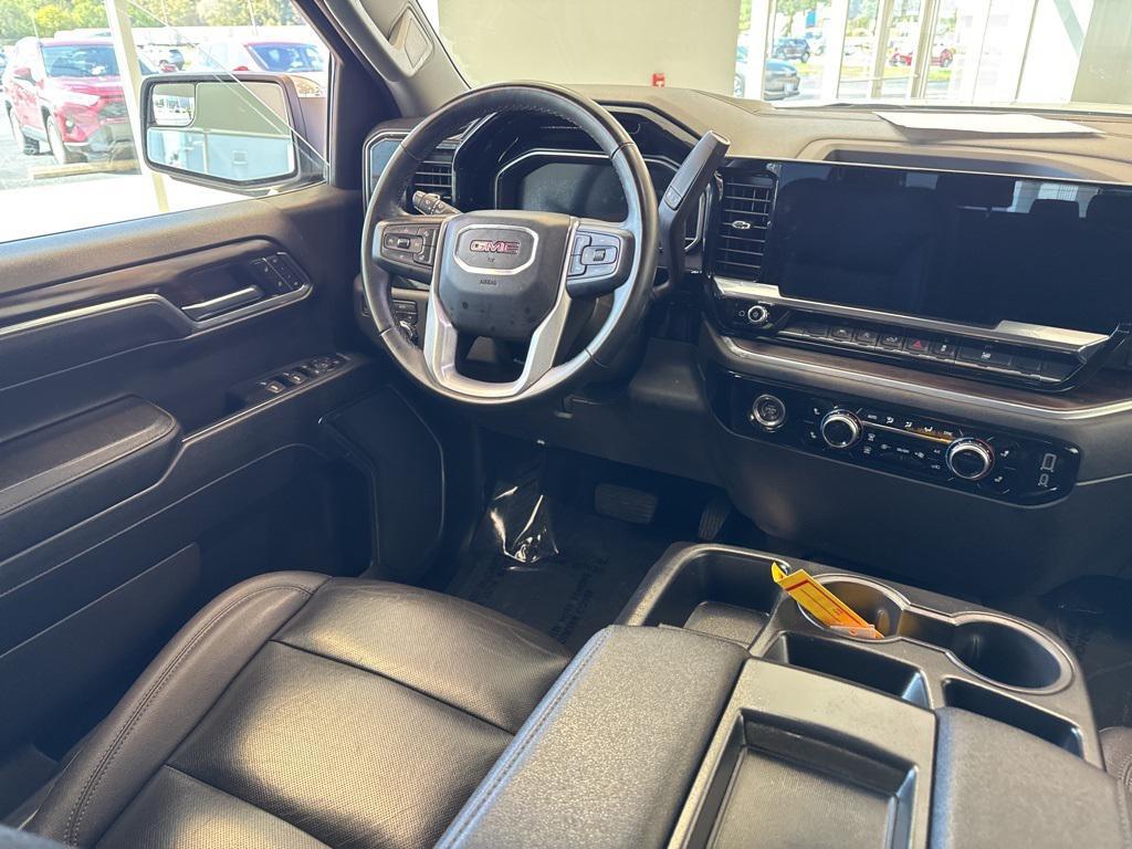 used 2024 GMC Sierra 1500 car, priced at $41,500