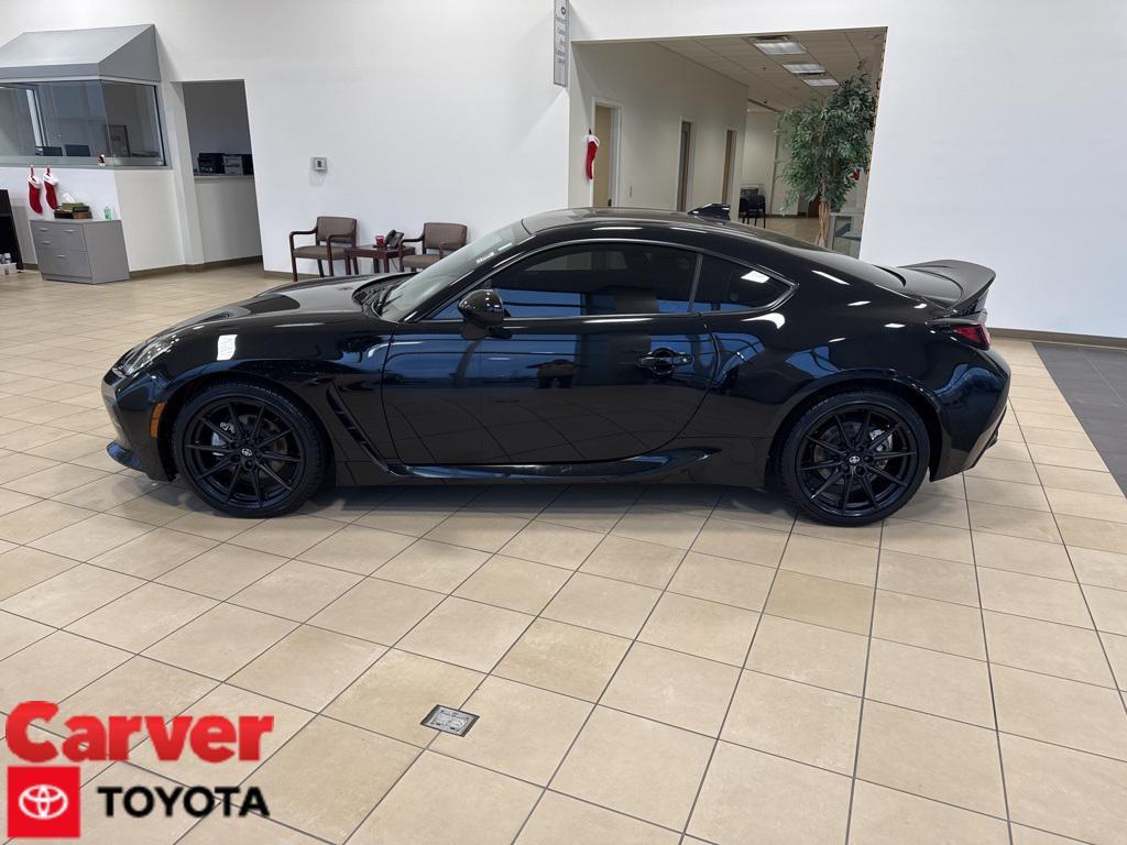 used 2023 Toyota GR86 car, priced at $28,990