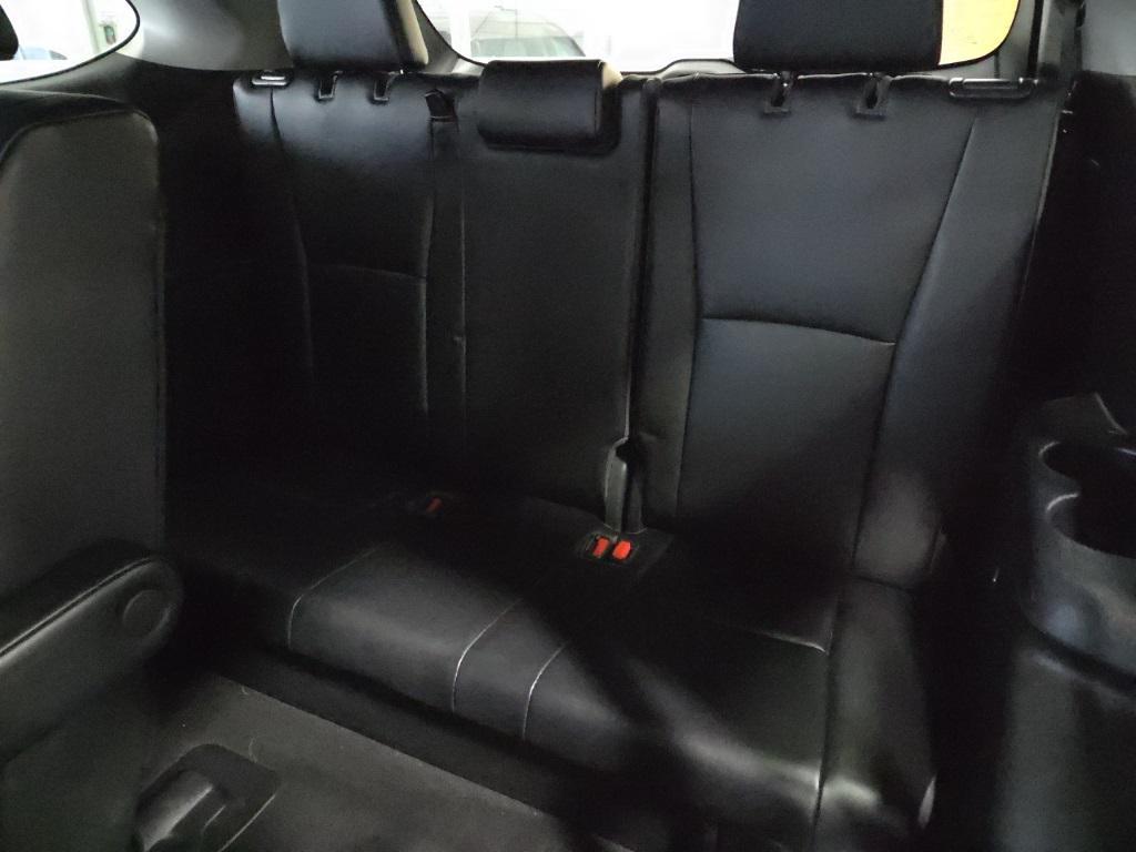 used 2022 Toyota Highlander Hybrid car, priced at $30,834