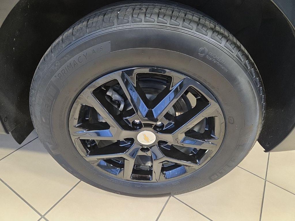 used 2024 Chevrolet Equinox car, priced at $22,489