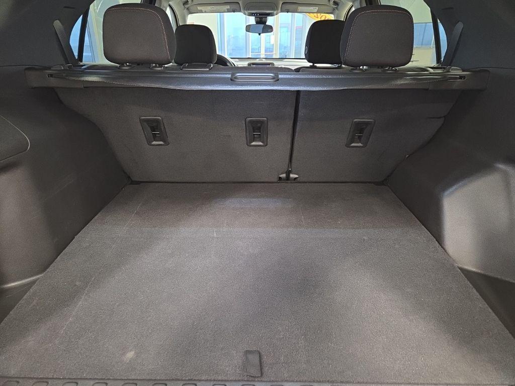 used 2024 Chevrolet Equinox car, priced at $22,489