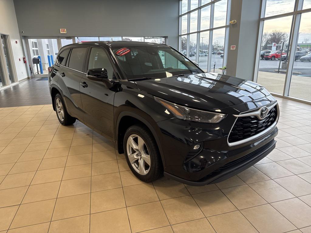 used 2023 Toyota Highlander car, priced at $30,685