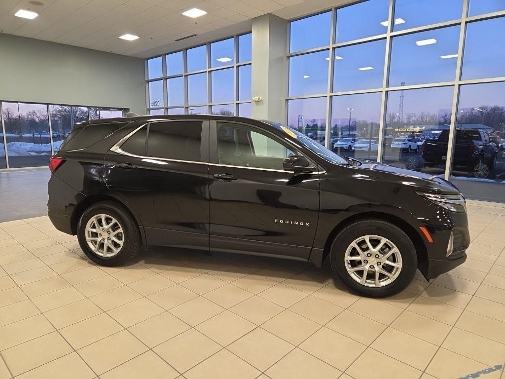 used 2023 Chevrolet Equinox car, priced at $21,900