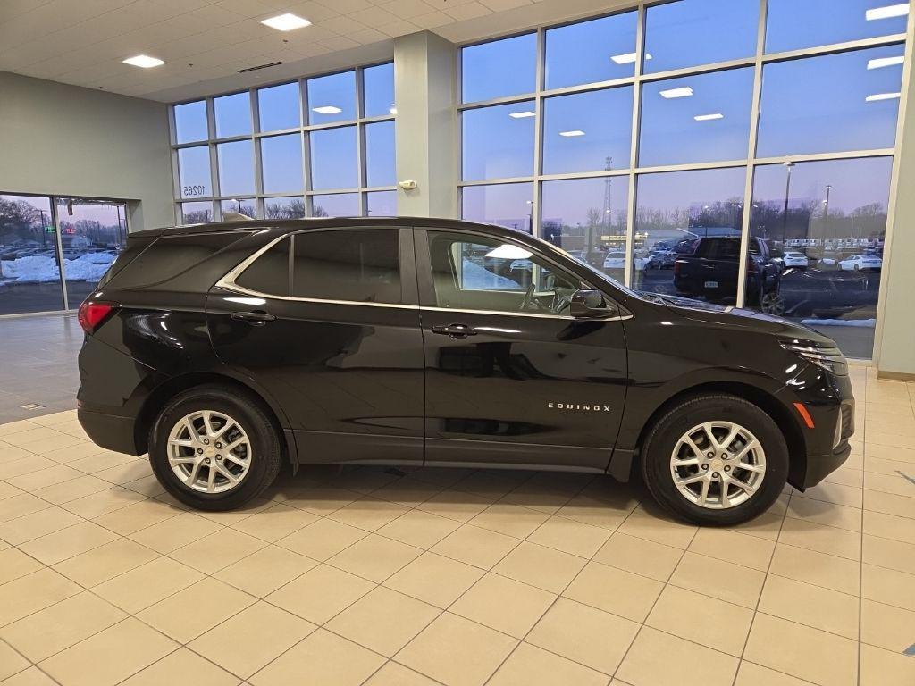 used 2023 Chevrolet Equinox car, priced at $21,900