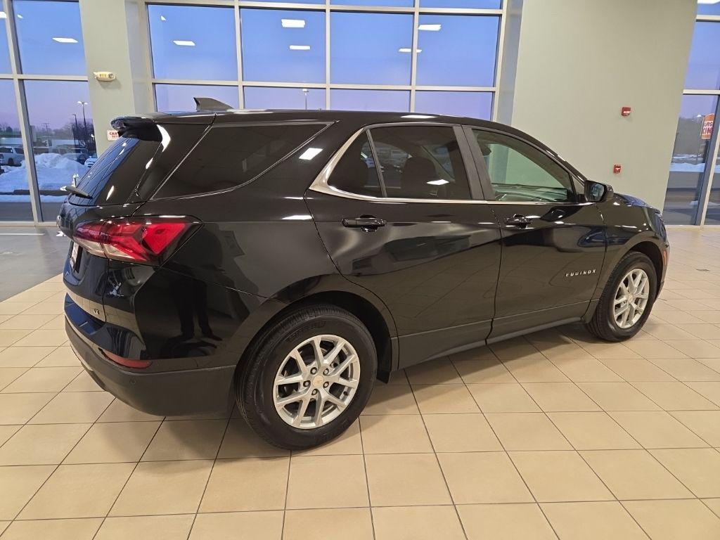 used 2023 Chevrolet Equinox car, priced at $21,900