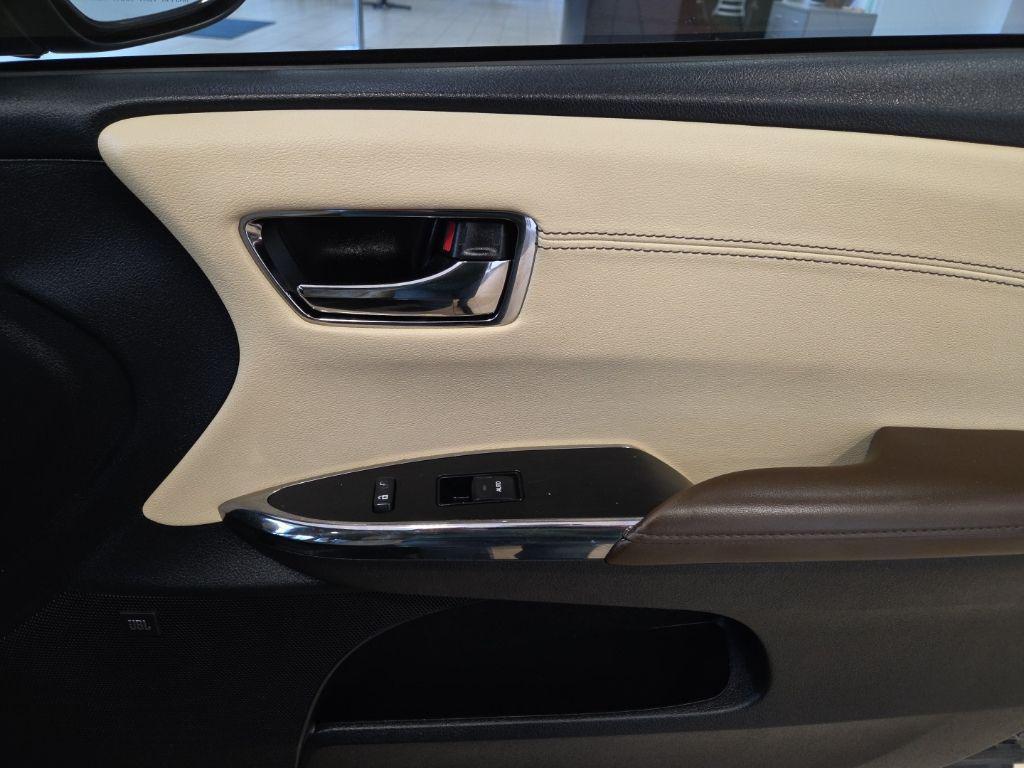 used 2016 Toyota Avalon car, priced at $14,695