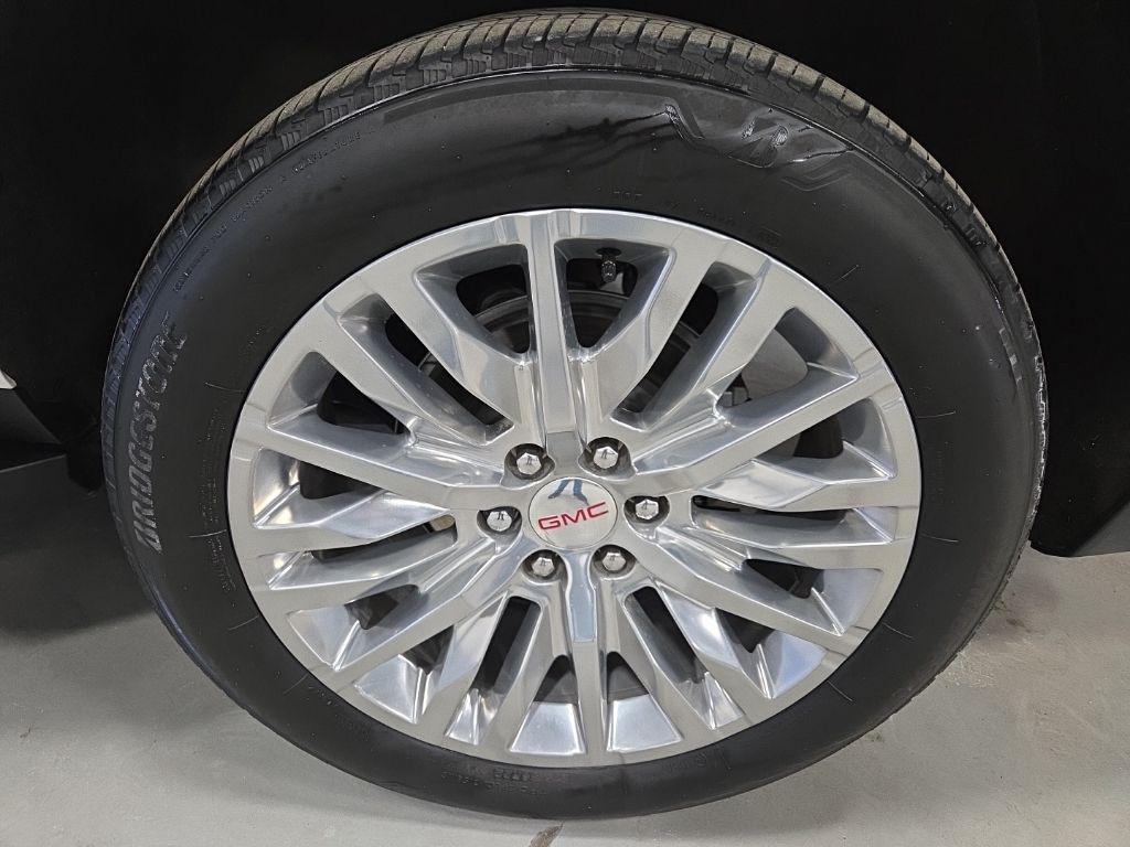 used 2023 GMC Yukon car, priced at $62,500
