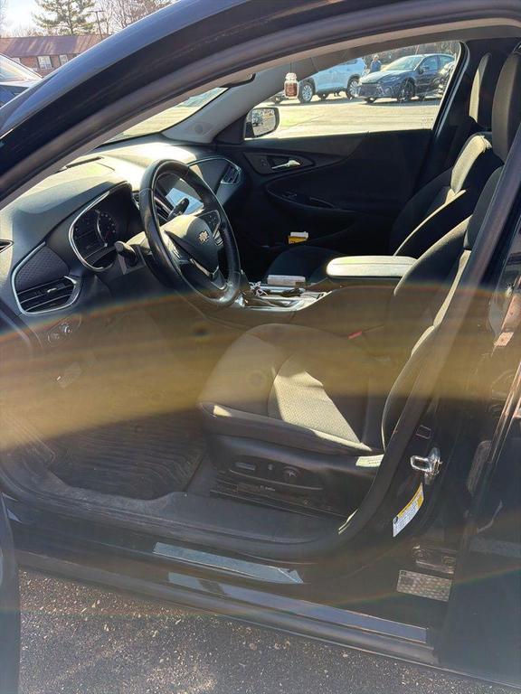 used 2018 Chevrolet Malibu car, priced at $15,110