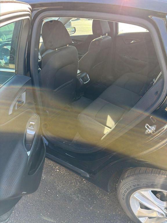 used 2018 Chevrolet Malibu car, priced at $15,110