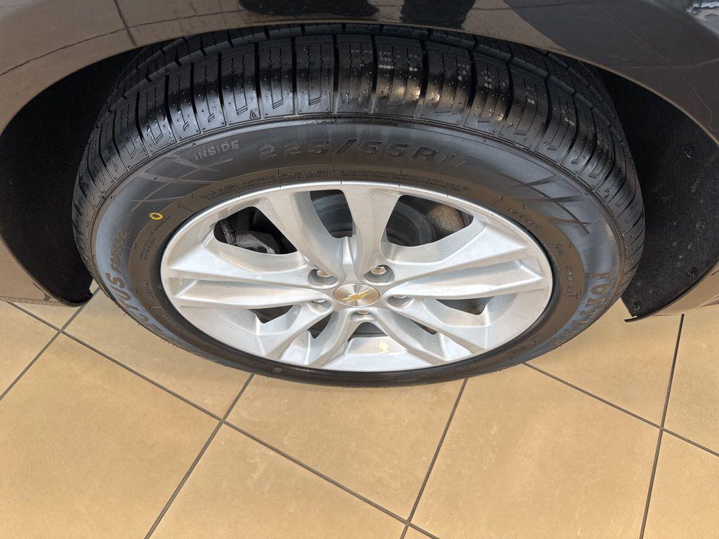 used 2018 Chevrolet Malibu car, priced at $14,500