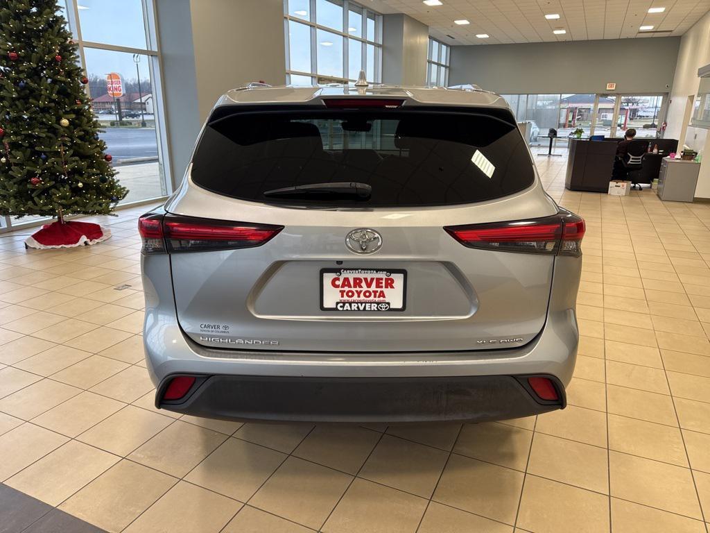 used 2020 Toyota Highlander car, priced at $23,429