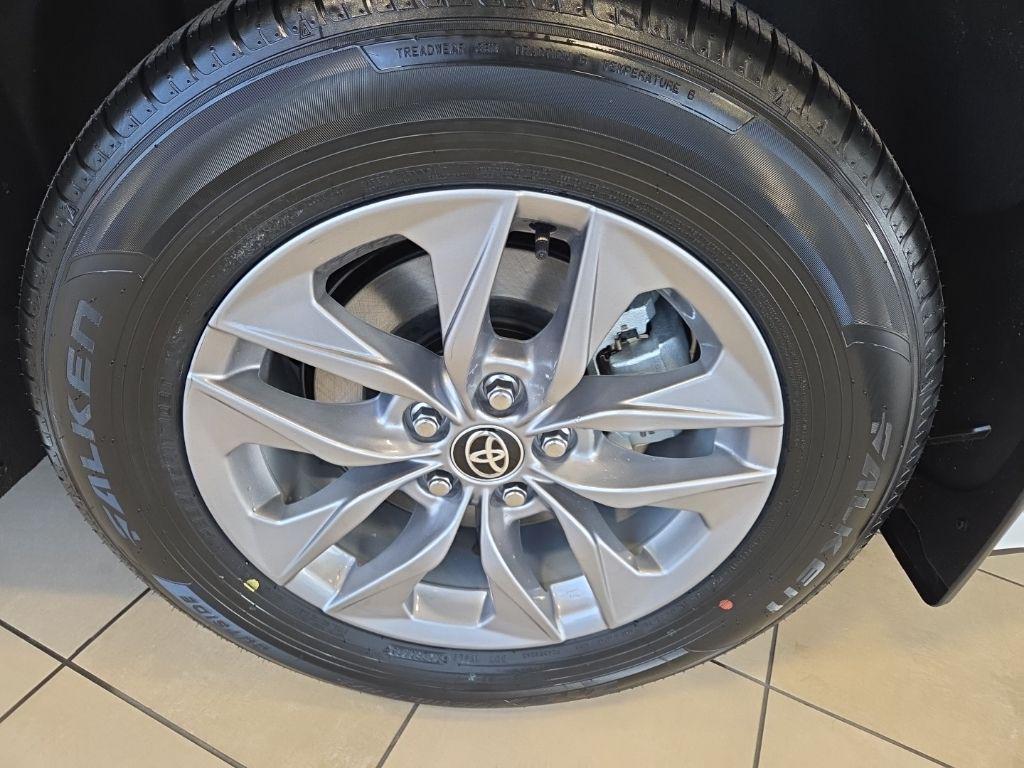 new 2026 Toyota Sienna car, priced at $51,099