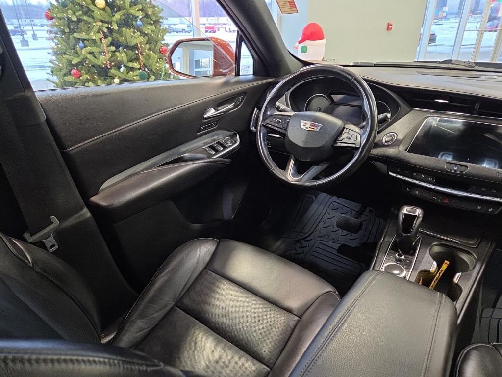 used 2019 Cadillac XT4 car, priced at $14,995