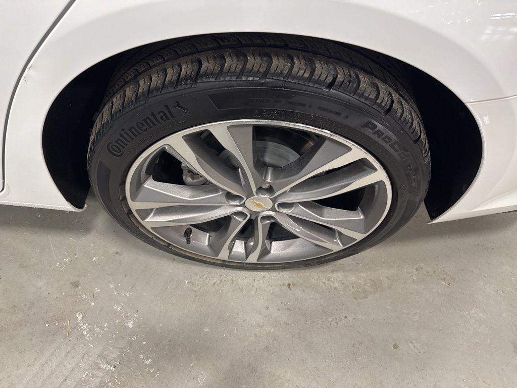 used 2024 Chevrolet Malibu car, priced at $21,689