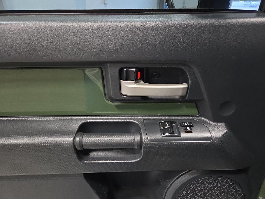 used 2011 Toyota FJ Cruiser car, priced at $19,981