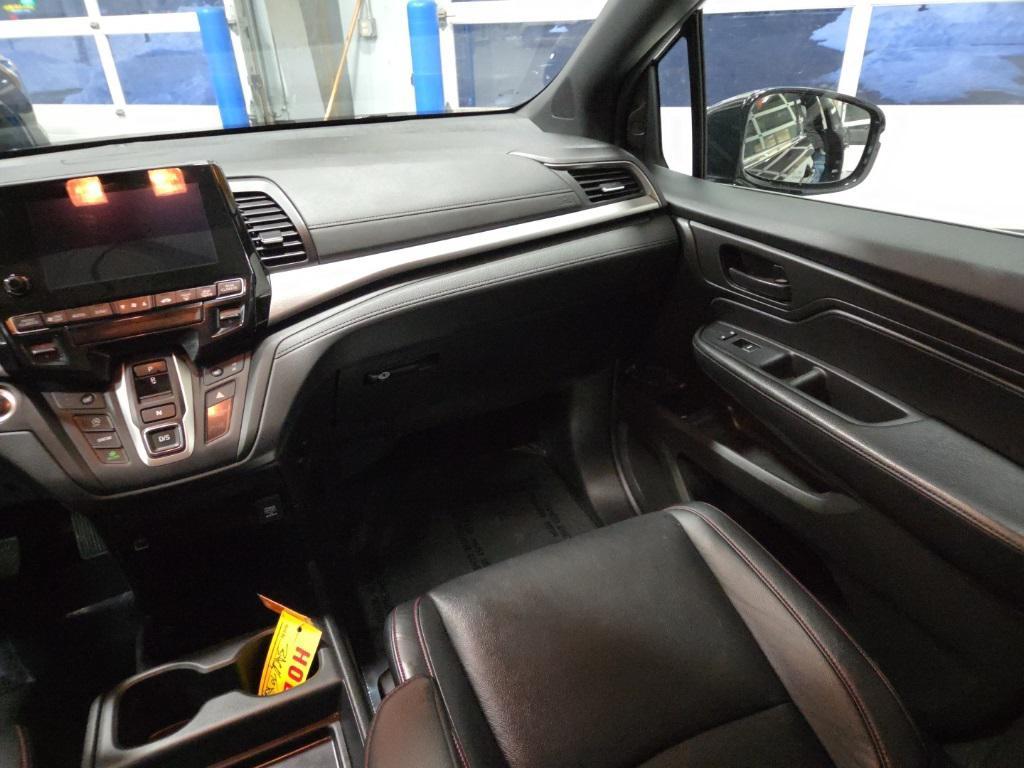 used 2024 Honda Odyssey car, priced at $37,990