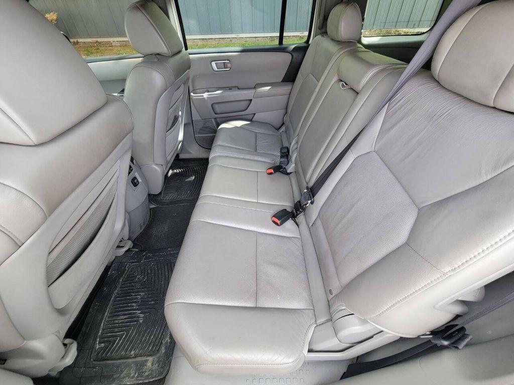 used 2009 Honda Pilot car, priced at $5,995