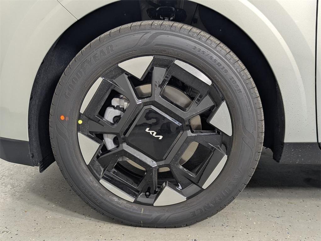 new 2026 Kia Carnival car, priced at $43,465