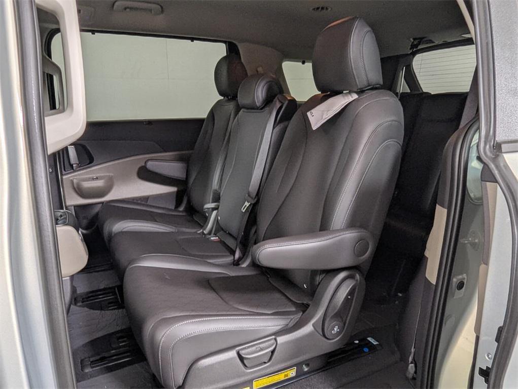 new 2026 Kia Carnival car, priced at $43,465