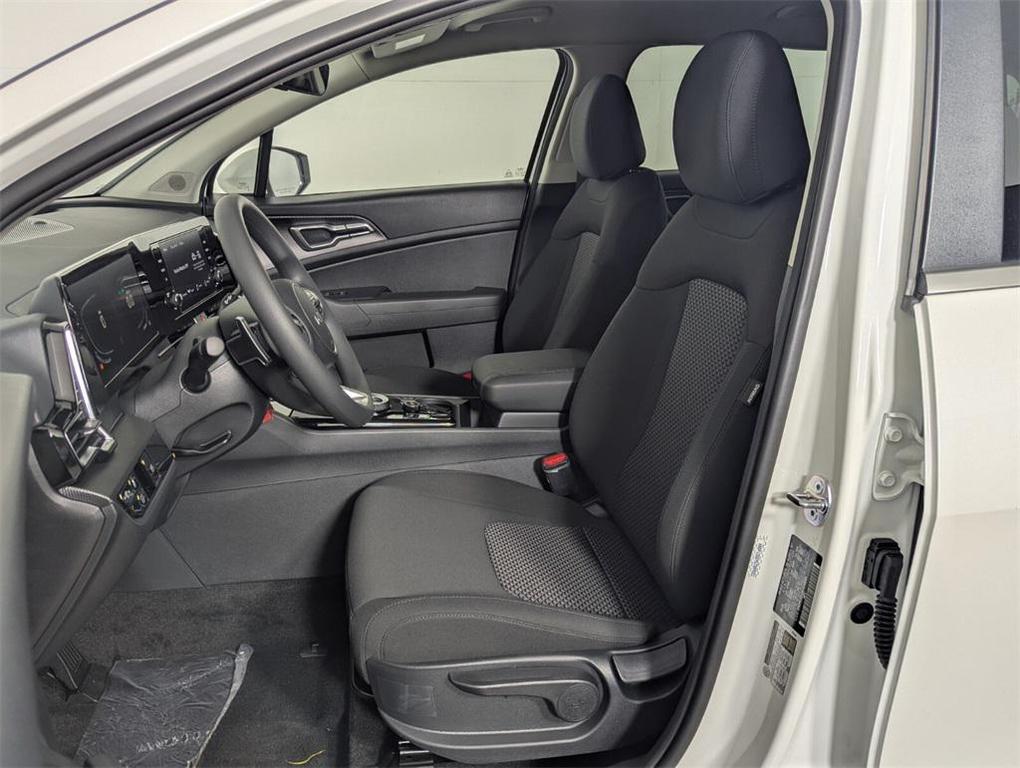 new 2025 Kia Sportage Hybrid car, priced at $29,550