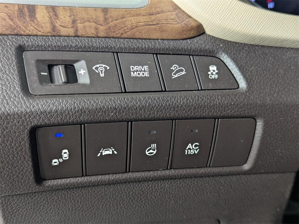 used 2017 Hyundai Santa Fe car, priced at $12,991