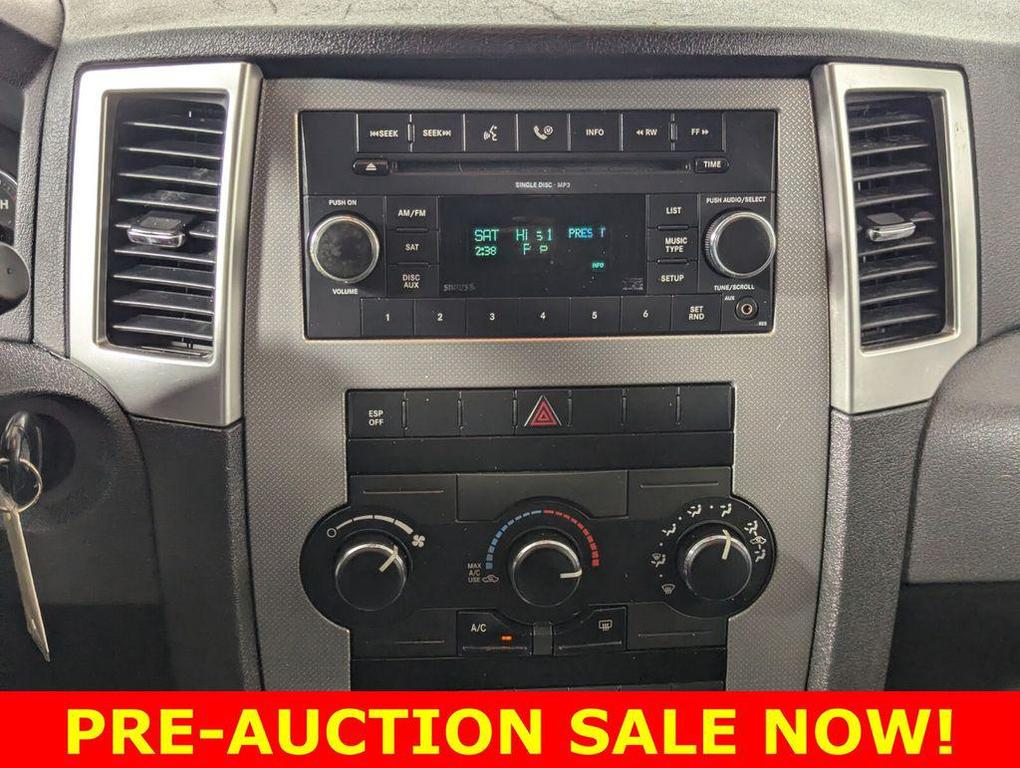 used 2010 Jeep Grand Cherokee car, priced at $3,995