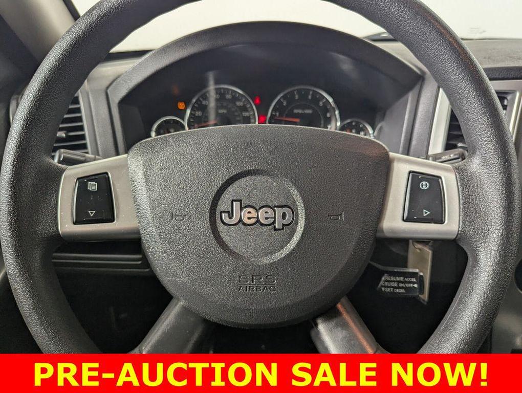 used 2010 Jeep Grand Cherokee car, priced at $3,995