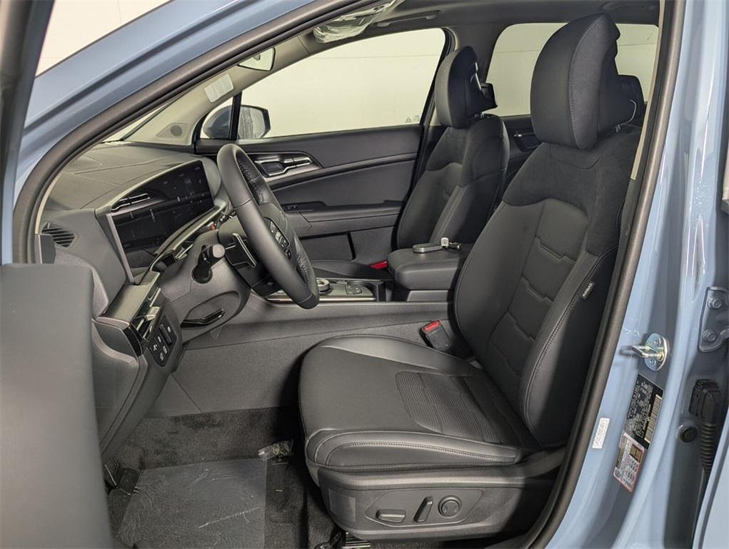 new 2026 Kia Sportage Hybrid car, priced at $39,933