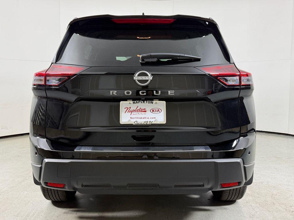 used 2025 Nissan Rogue car, priced at $24,367