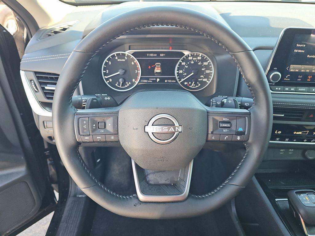 used 2025 Nissan Rogue car, priced at $23,995