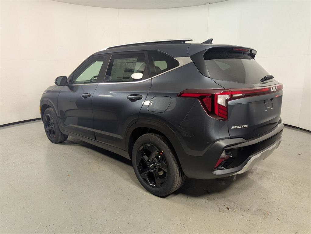new 2026 Kia Seltos car, priced at $29,210