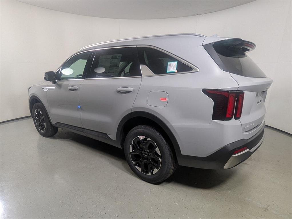 new 2026 Kia Sorento car, priced at $40,940