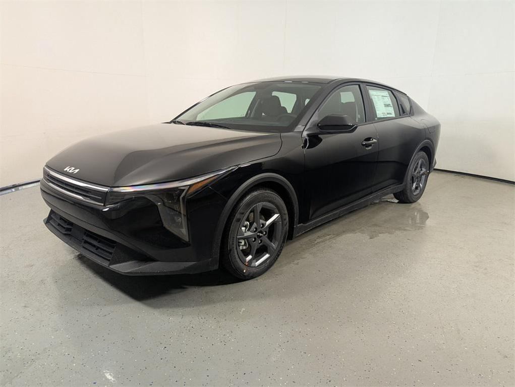 new 2025 Kia K4 car, priced at $23,035