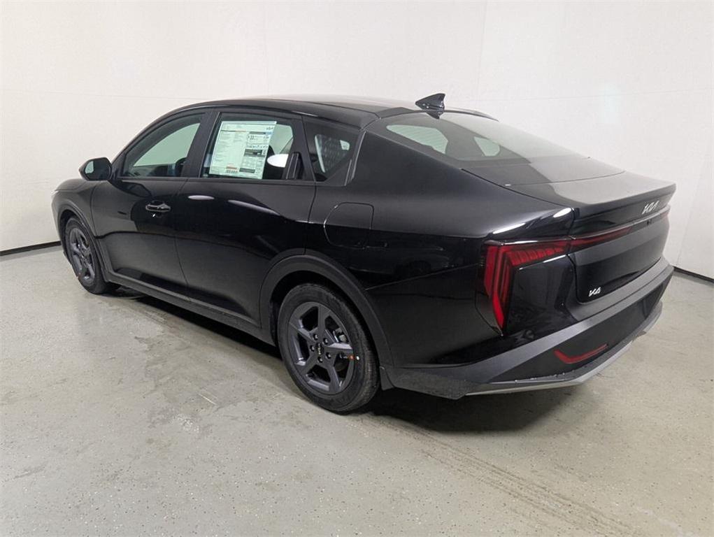 new 2025 Kia K4 car, priced at $23,035