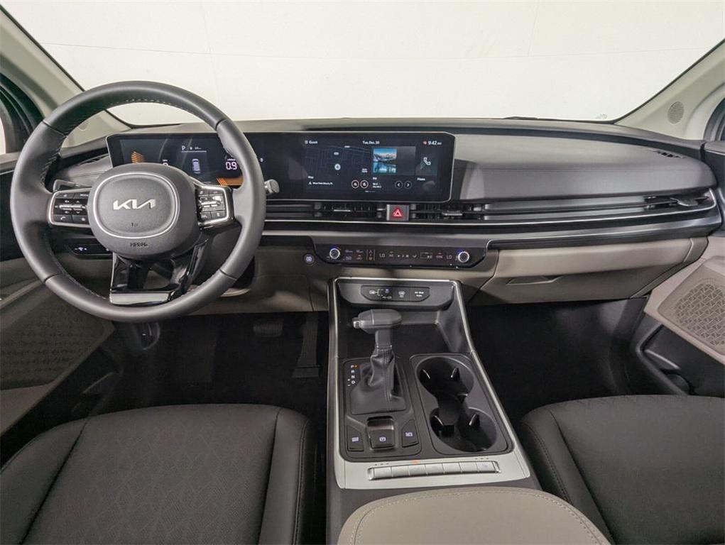 new 2026 Kia Carnival car, priced at $39,112